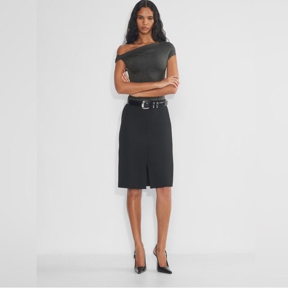 Aritzia Heather Charcoal Off-the-Shoulder Top - Picture 3 of 14